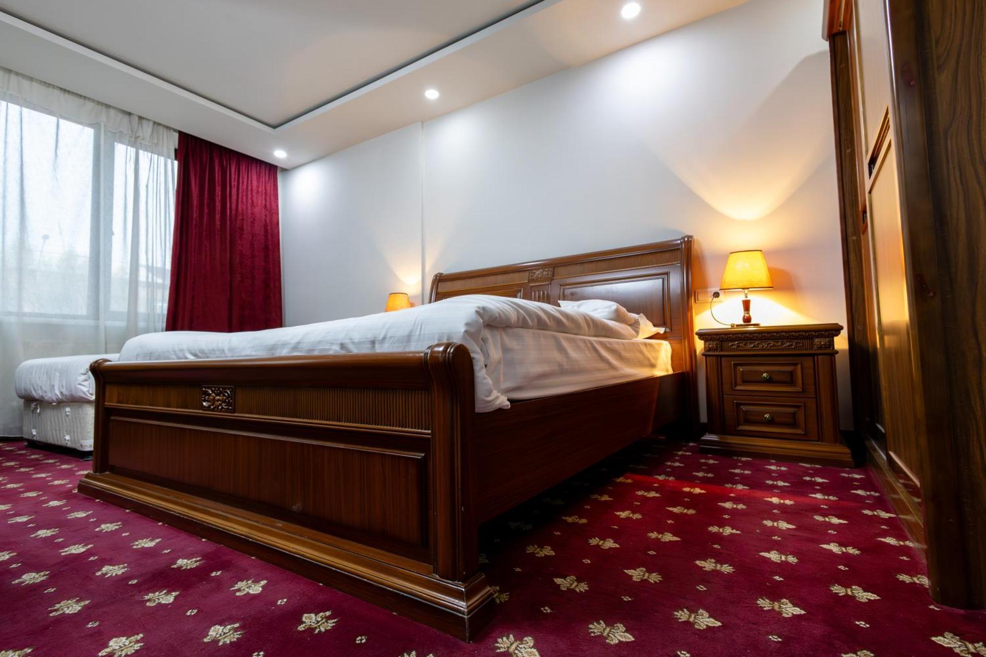 Hotel Gyumri Hotel 5*